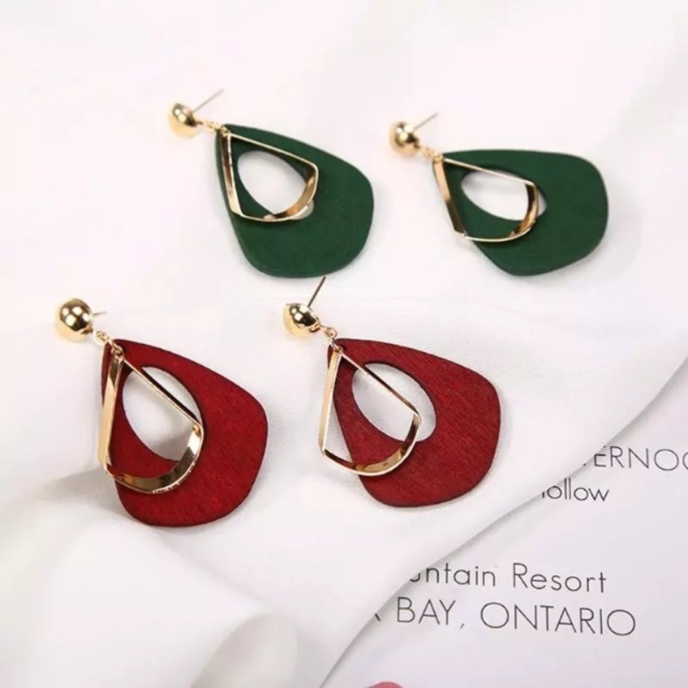 NEW!💙💎DARK♥️RED💛GOLDEN WOODEN EARRINGS!💎💙LOVE - Picture 2 of 8